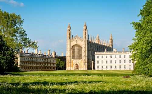 Universitäts-Hop-On-Hop-Off-Bus in Cambridge